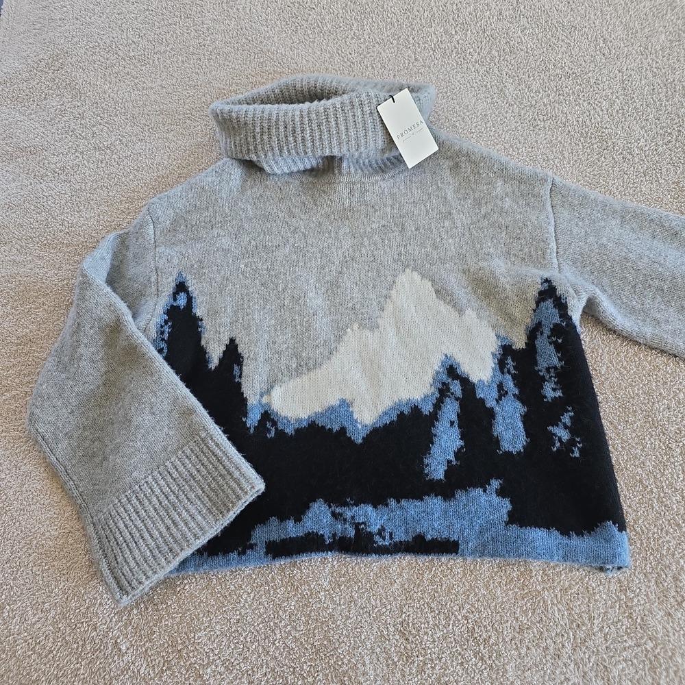 Promesa Mountain Scape Jacquard Turtleneck Sweater Gray Blue Size S‎ NWT